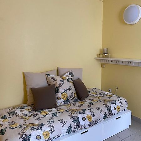 Maison Spacieuse Et Confortable 100M2 Avec Jardin Val-de-Reuil Εξωτερικό φωτογραφία