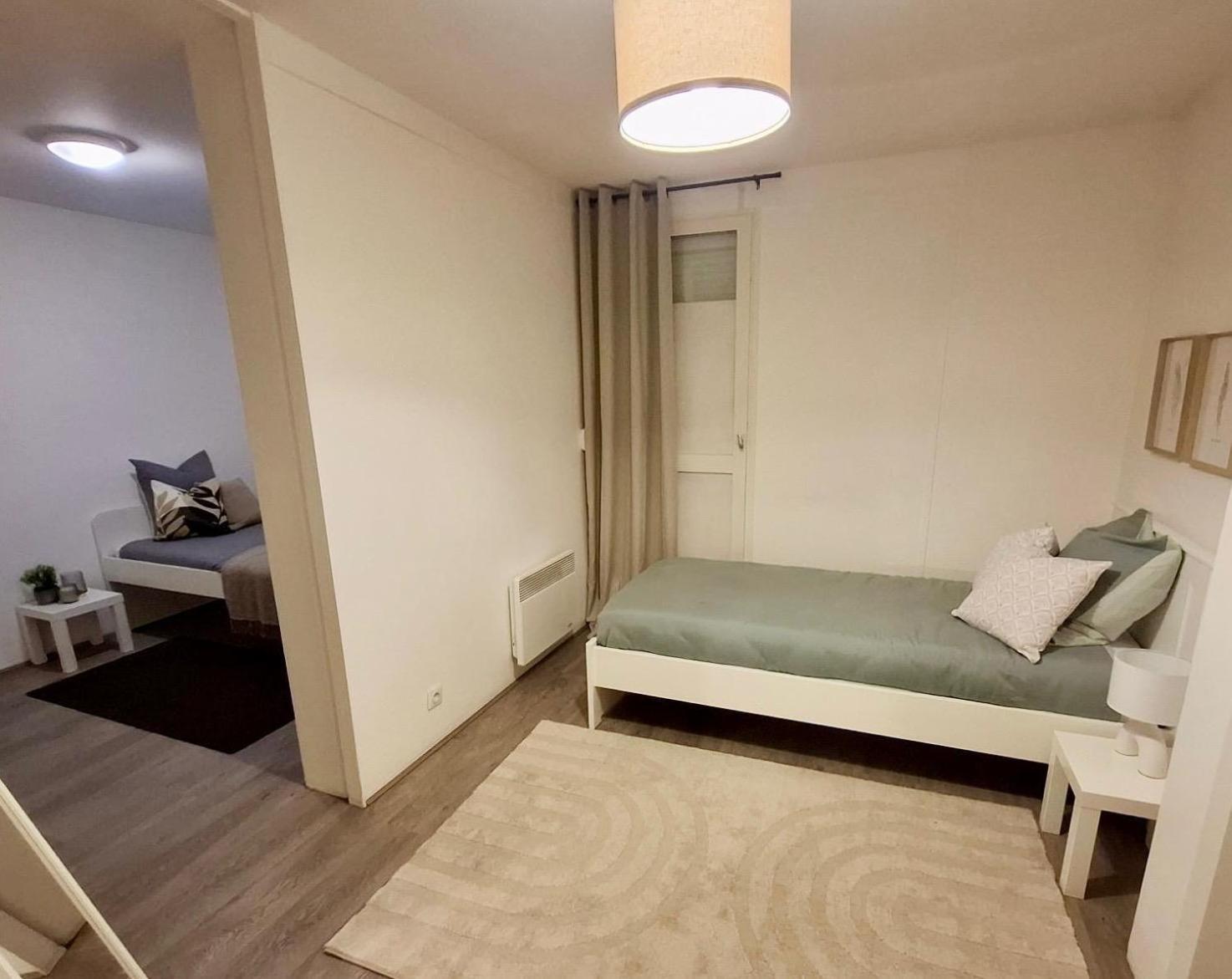 Maison Spacieuse Et Confortable 100M2 Avec Jardin Val-de-Reuil Εξωτερικό φωτογραφία